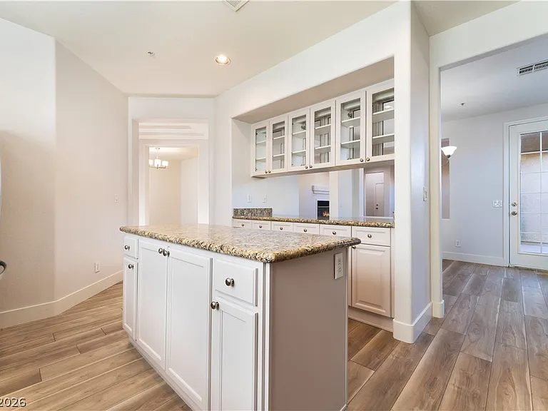 7564 Cultural Ct — Photo 34