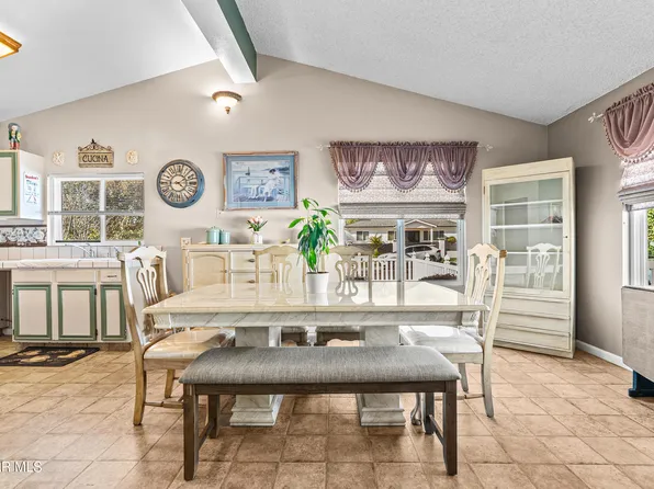 7860 Fenwick St, Sunland, CA 91040