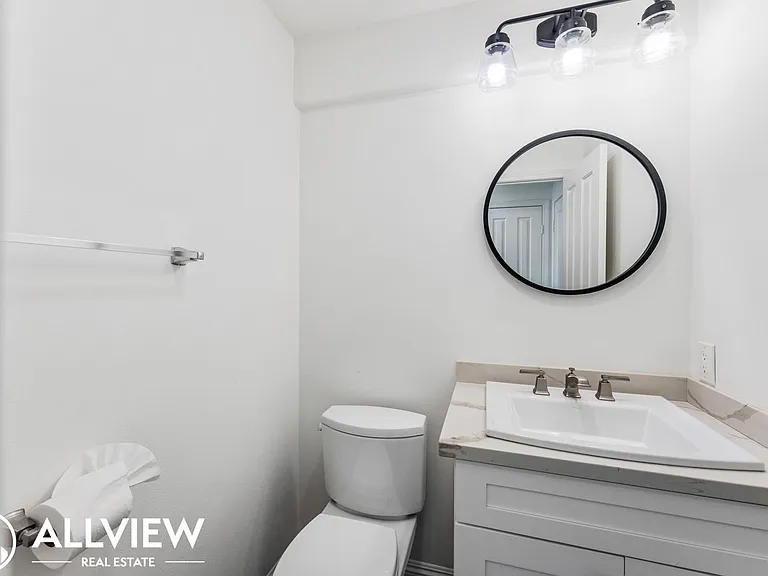 2854 Vicenzo Dr — Photo 16