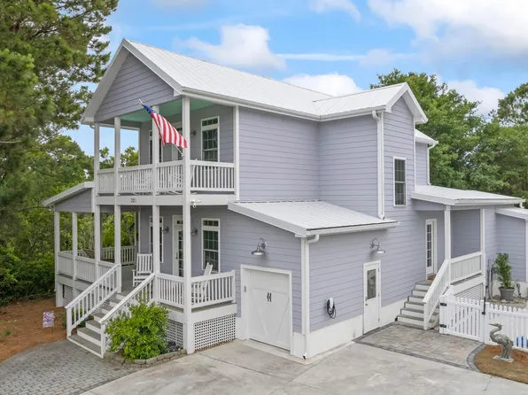 320 Governor Safford Lane, Emerald Isle, NC 28594