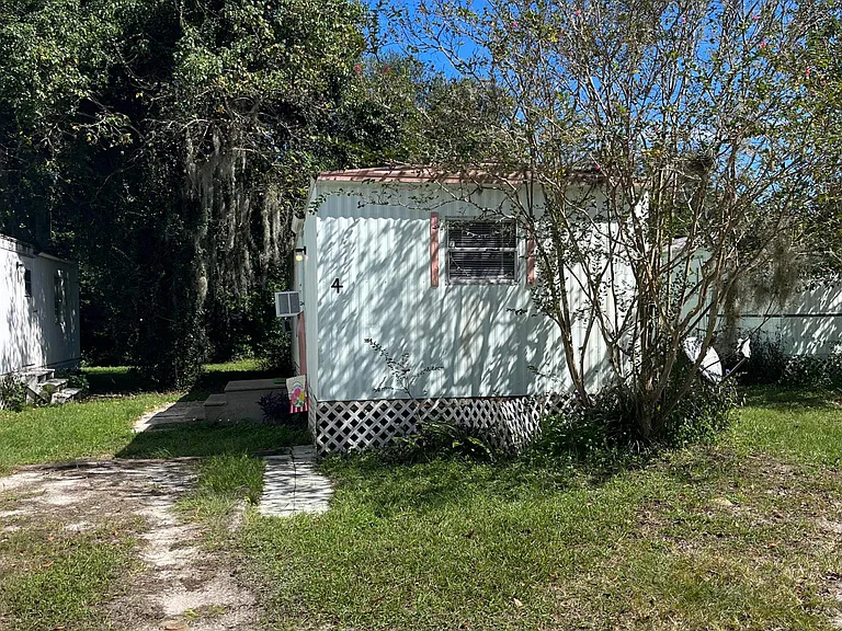 441 Easy St #4 — Photo 8