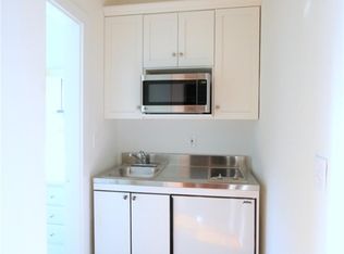 12 Craigie St #C, Somerville, MA 02143