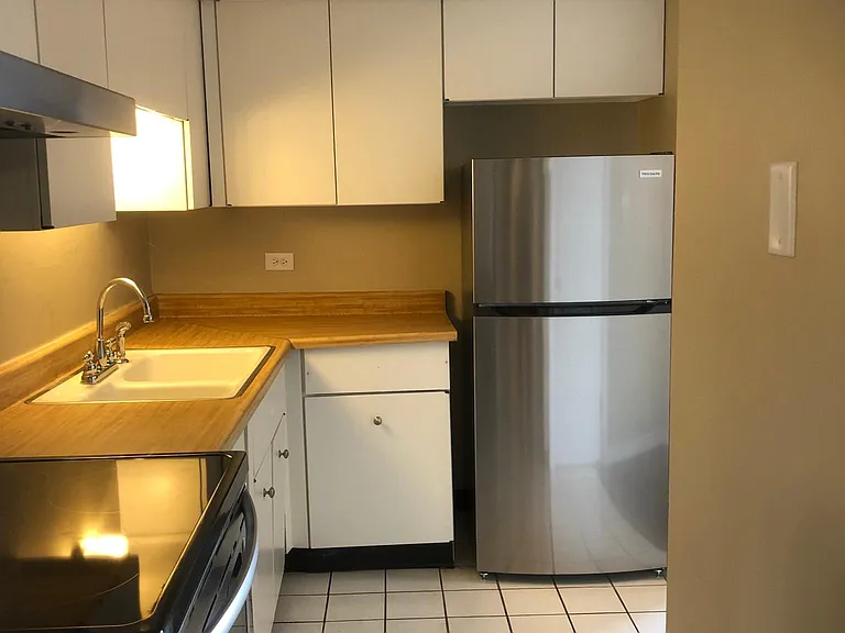 5640 S Archer Ave #1 — Photo 11