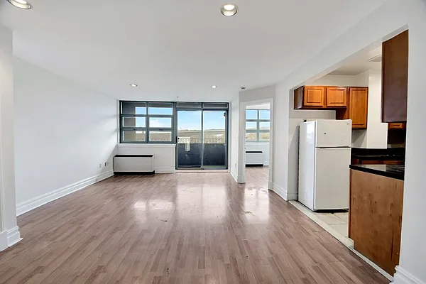 Rented by Pistilli Realty Group | media 16