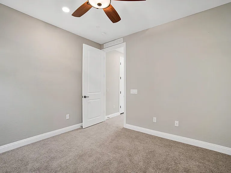 36 Stone Bluff Ln — Photo 22