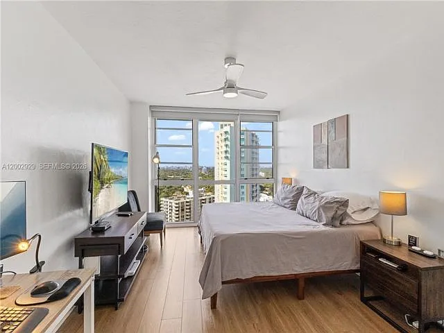 2451 Brickell Phl Ave — Photo 2