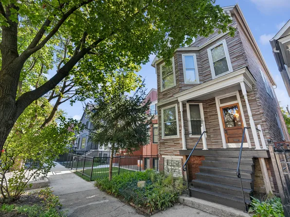 1329 W Nelson St, Chicago, IL 60657