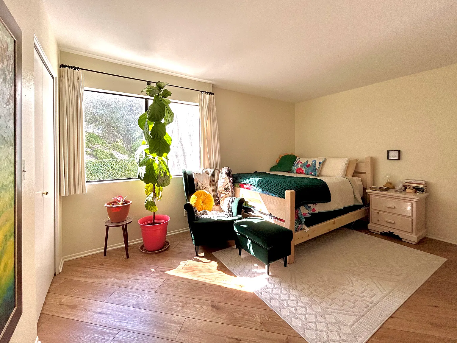 2 bed, 1033 sqft, $3,600 — Photo 4