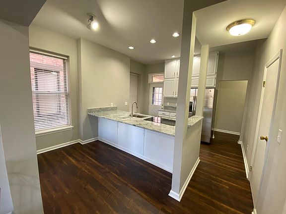 4th image of 613 Dennison Ave
