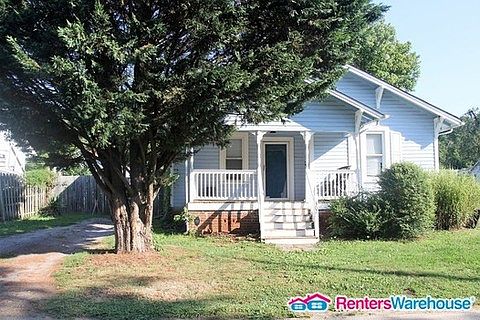2nd image of 307 Resaca St NW
