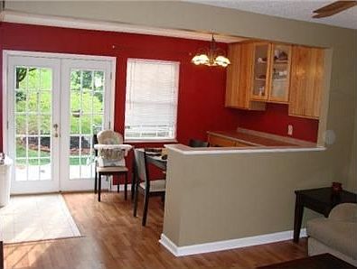 2nd image of 2053 Countryhill Ln