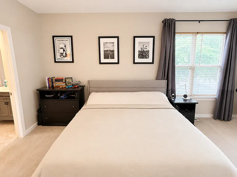 3229 Wesley Ave — Photo 10