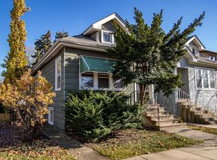 1030 S Lyman Ave, Oak Park, IL 60304