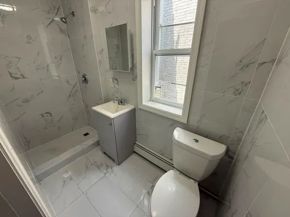 938 Westside Avenue image 1 of 10