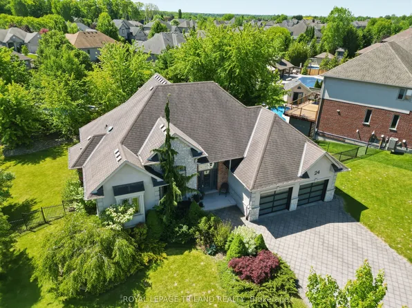 24 Earlscourt Ter, Middlesex Centre, ON N0L 1R0