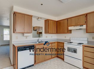 M1368 - Serenity Apartments 1084 SE 4th Ave, Oak Harbor, WA 98277