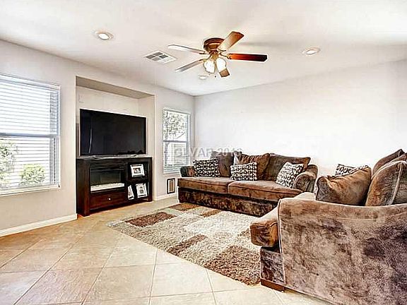 5th image of 6470 Moss Bluff Ct