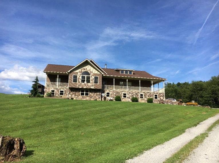 1st image of 221 Sourwood Ln