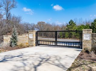 2 Windward Point Way, Athens, TX