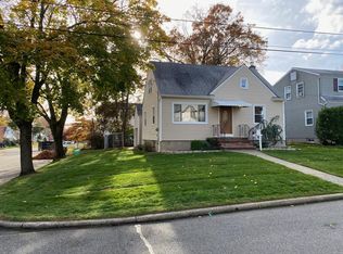 21 Furber Ave, Linden, NJ 07036