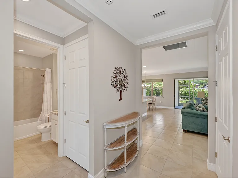 156 Ventosa Pl — Photo 23