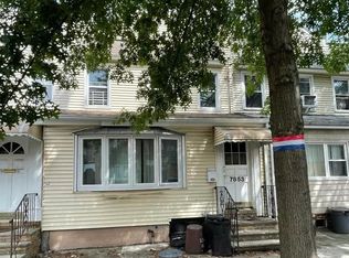 7853 79th St, Glendale, NY 11385