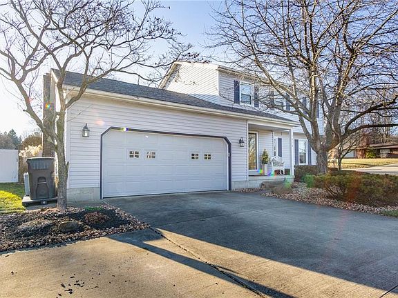 3rd image of 5014 Tippwood Ct