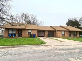 1702 W Virginia Ave, Chickasha, OK 73018
