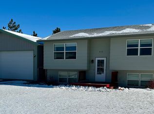 602 Hummingbird Cir, Box Elder, SD 57719