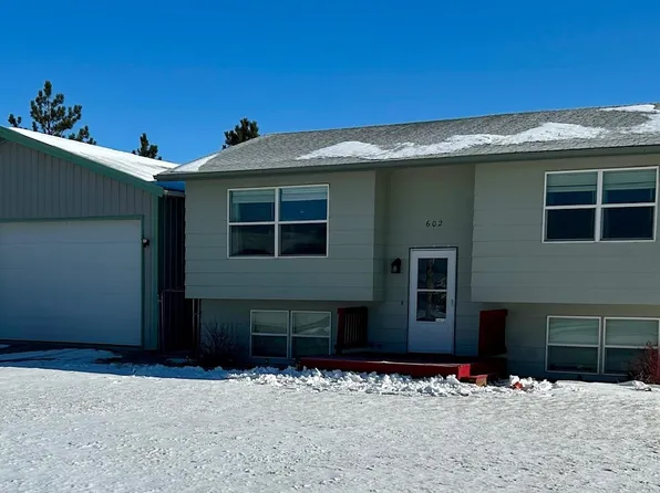 602 Hummingbird Cir, Box Elder, SD 57719