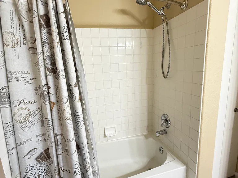 W Horizon Ridge Pkwy — Photo 13