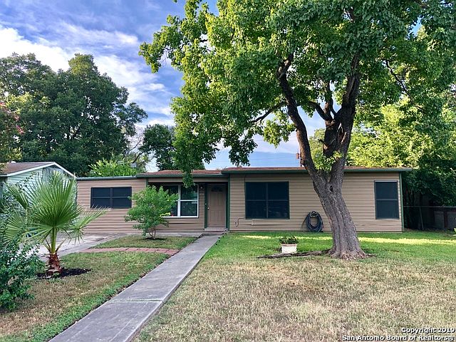 1st image of 331 Langford Pl
