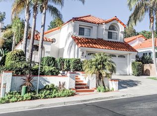 1482 Portofino Dr, Vista, CA 92081