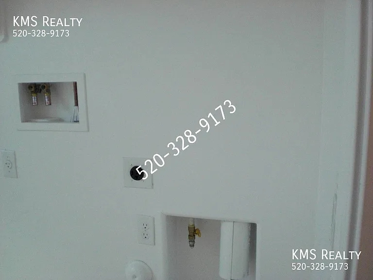14013 E Voss St — Photo 16