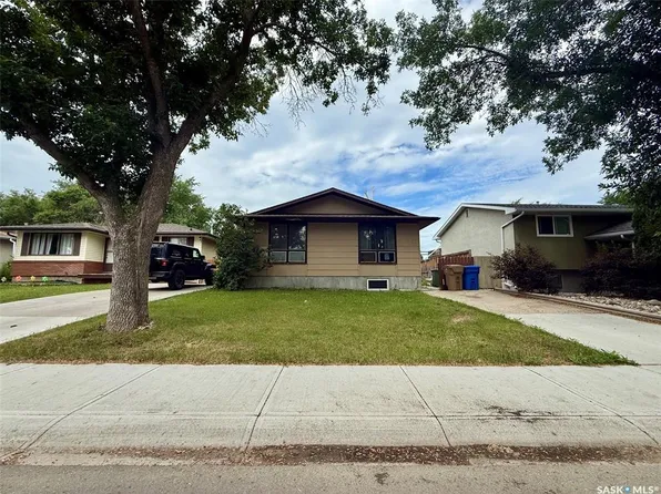 90 Turner CRESCENT, Regina, SK S4N 4P6