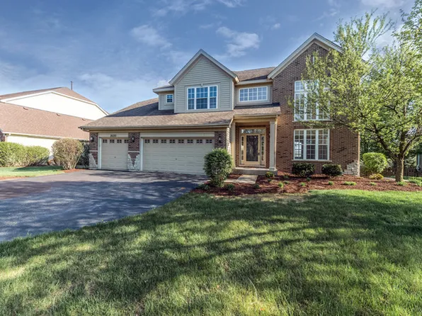 26301 W Mapleview Dr, Plainfield, IL 60585