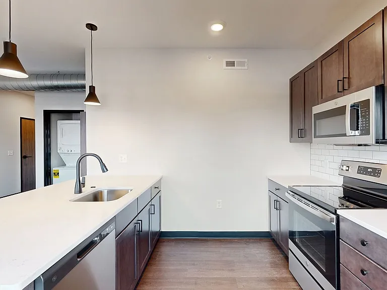 151 Lofts — Photo 81