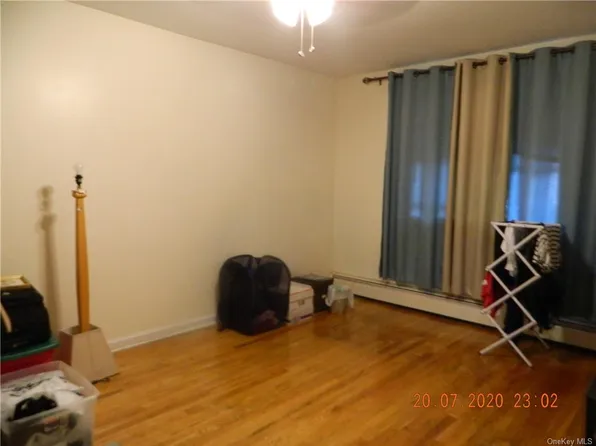 3533 Tiemann Ave, Bronx, NY 10469
