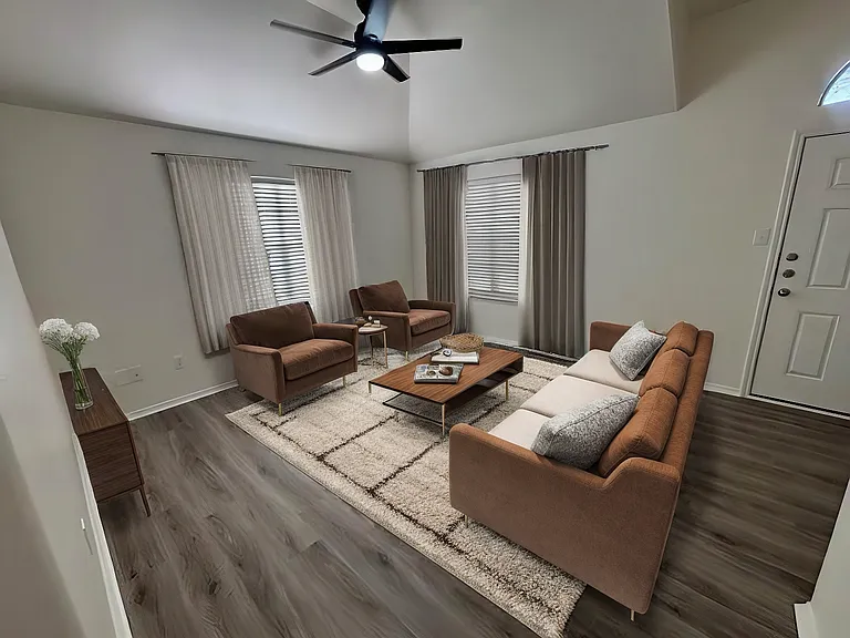 8135 Tierra Del Sol Rd — Photo 5