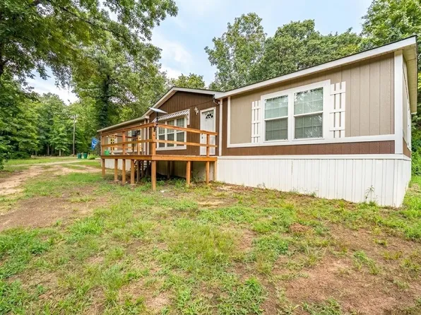 6502 Wagontree Trl, Athens, TX 75751