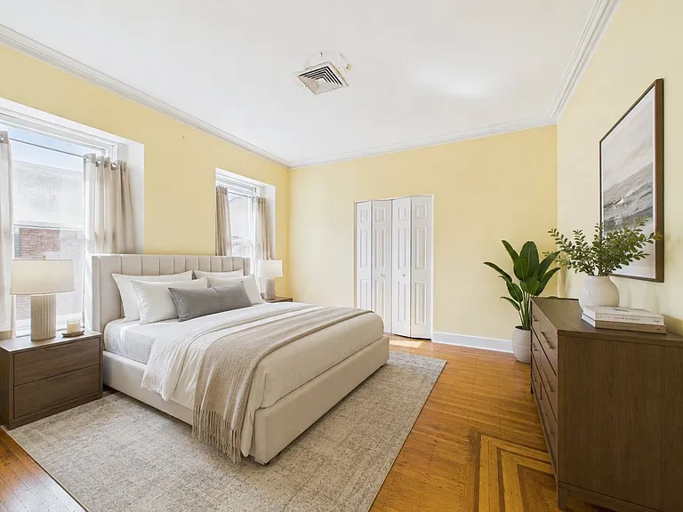 1619 Green Street — Photo 9