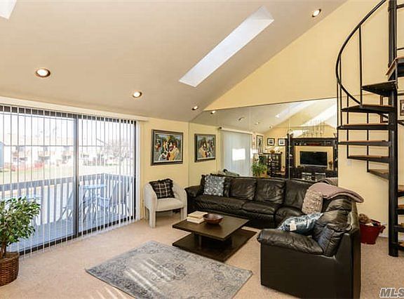 3rd image of 100 Daly Blvd APT 2808