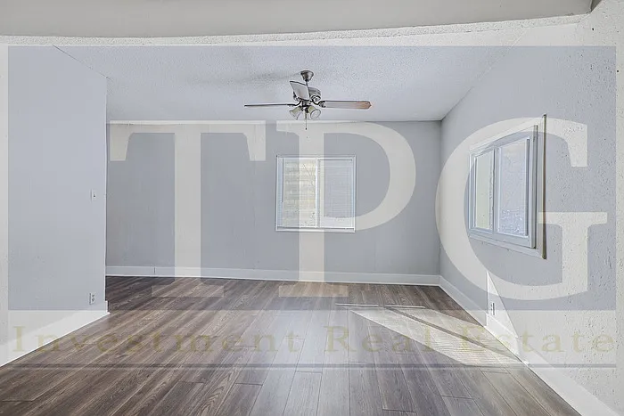 3 bed, 1.5 bath, 1430 sqft, $1,495 — Photo 4