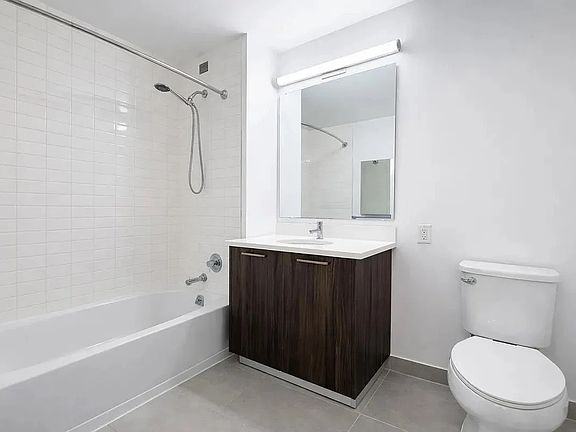 5th image of 1524 Sheepshead Bay Rd #15FF