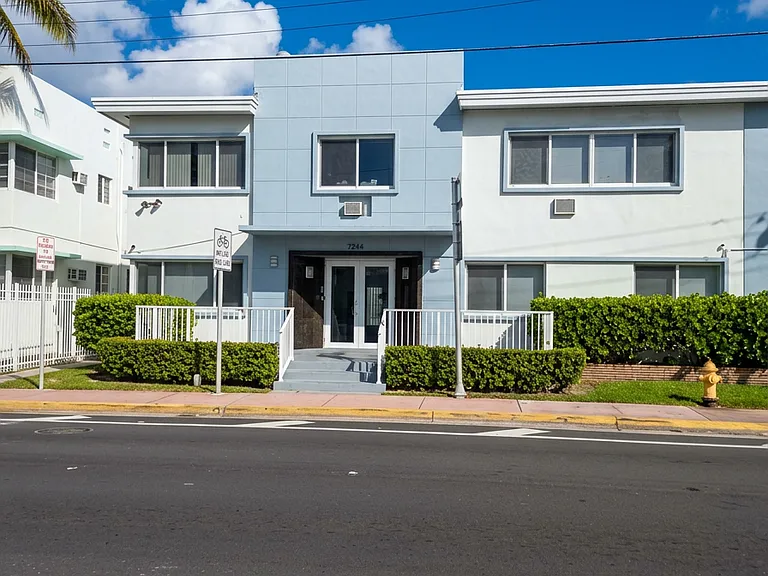 6844 Abbott Ave #7 — Photo 5