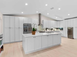 2426 Windsor Way Ct, Wellington, FL 33414