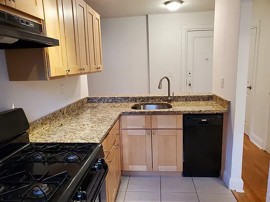 Rented by The Coop Connection LLC | media 35