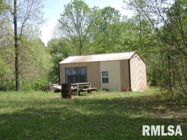 126 Ashford Rd, Elizabethtown, IL 62931