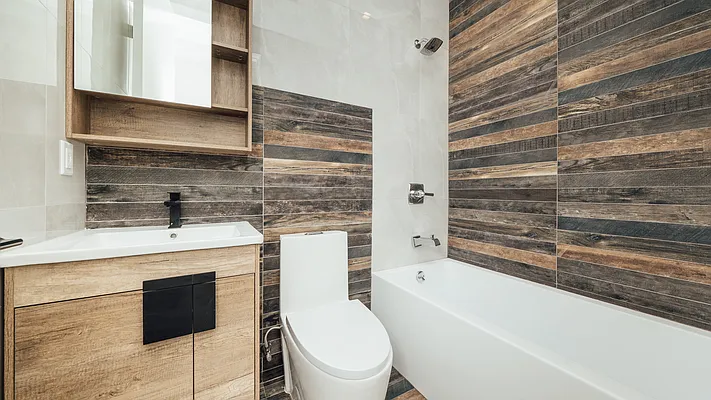 Rented by Nooklyn NYC LLC | media 12
