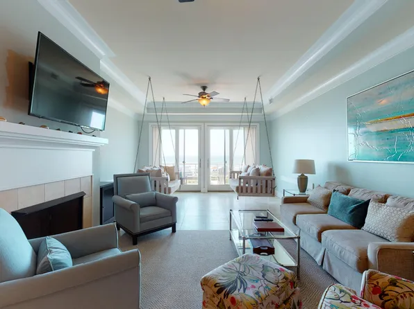 113 E Arctic Ave #B, Folly Beach, SC 29439